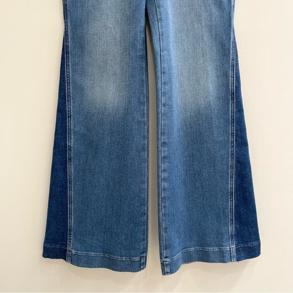 SPANX Flare Jeans Mixed Wash High Waisted Pull One Stretch Size Medium - Picture 3 of 14